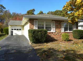 10 Whitecap Way, Brick, NJ 08723