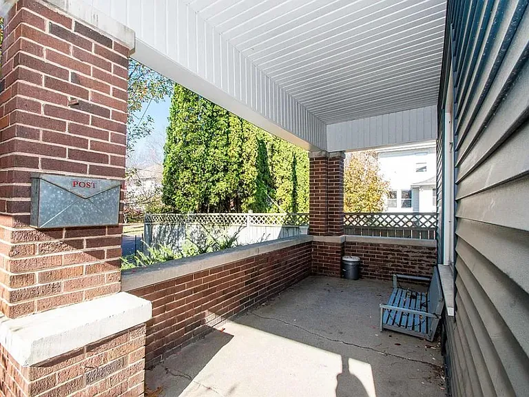 1832 N Atlantic Ave — Photo 2