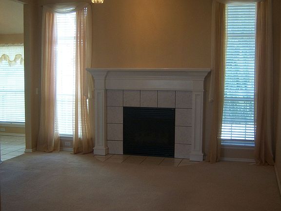 Living with fireplace