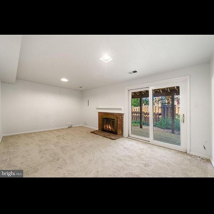 1st image of 12080 Winona Dr