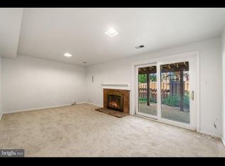 12080 Winona Dr, Woodbridge, VA 22192