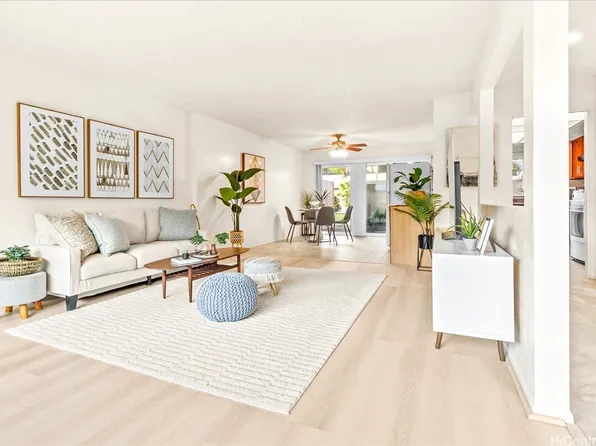 6211 Kawaihae Pl #D106, Honolulu, HI 96825