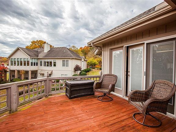 5th image of 15 Tanyard Dr