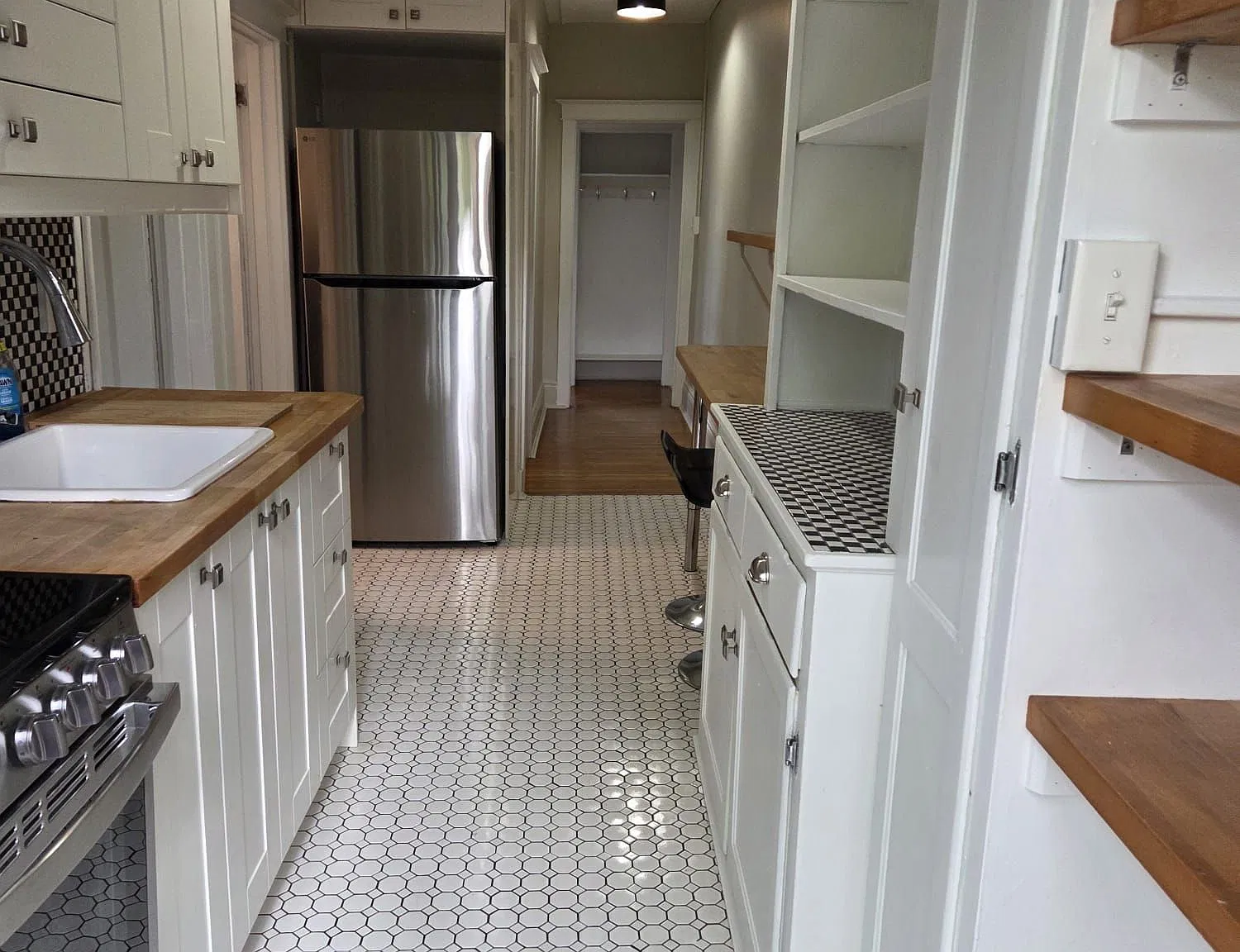 2 bed, $1,795 — Photo 1