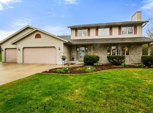 W1769 High View Ct, Sheboygan, WI 53083