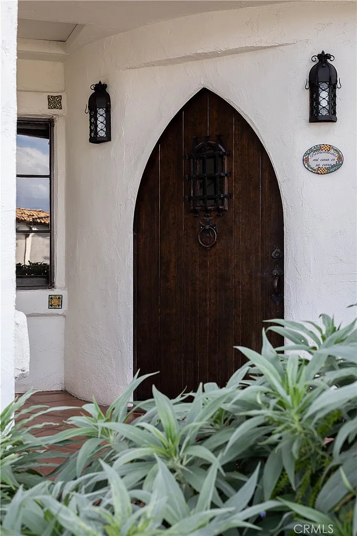 4 bed, 3.5 bath, 3461 sqft, $15,000 — Photo 4