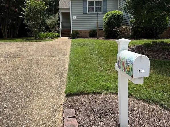 1103 Fort Hayes Dr, South Prince George, VA 23805