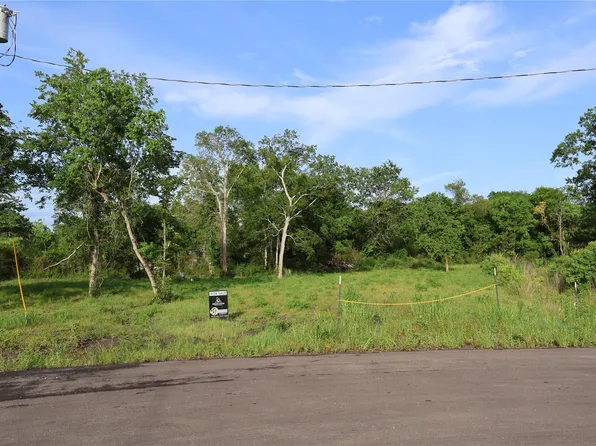 496 Road 48619, Dayton, TX 77535