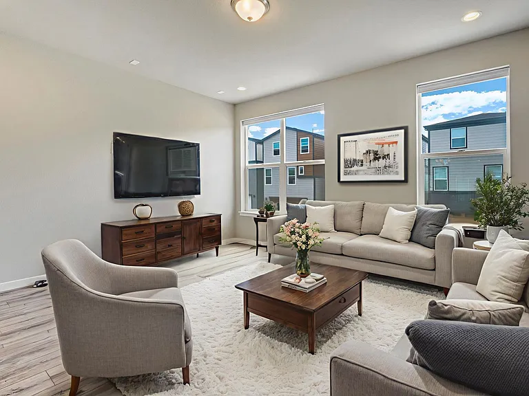 1354 Sunshine Valley Way — Photo 40
