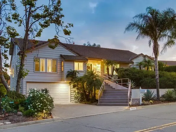 28345 Glenmeade Way, Escondido, CA 92026