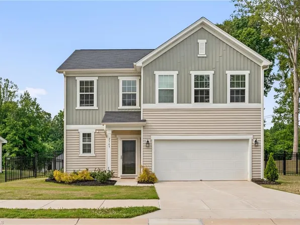 2345 Piccadilly Pines Ct, Winston Salem, NC 27127