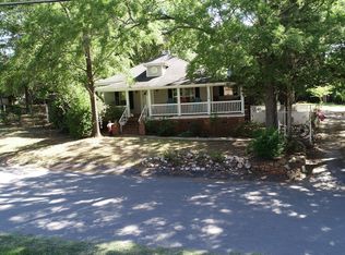 400 S Calhoun St, Mc Cormick, SC 29835