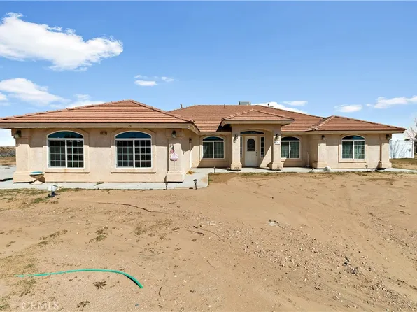 11213 Joshua Rd, Phelan, CA 92371