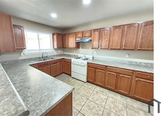 14330 Pacific Point Dr — Photo 6