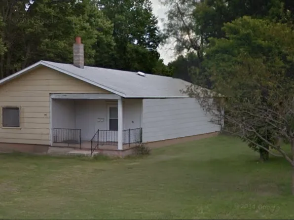 849 N Broadway St, Havana, IL 62644
