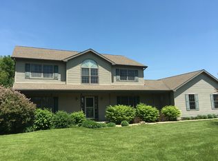 2153 E 879th Rd, Tonica, IL 61370