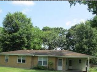 724 E Rome St, Gonzales, LA 70737