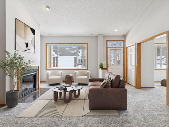 19708 Meadowlark Way #214, Farmington, MN 55024