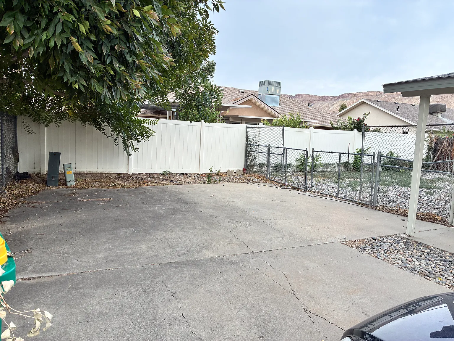 2 bed, 840 sqft, $1,300 — Photo 2