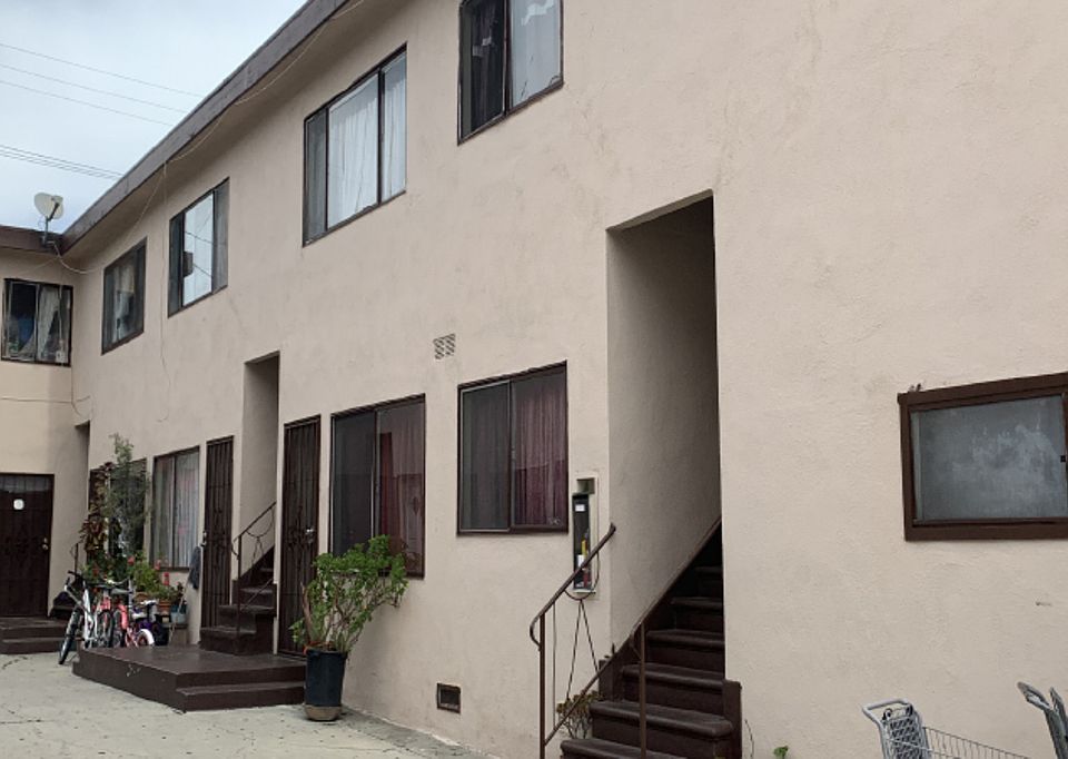 2nd image of 16519 S Ainsworth St