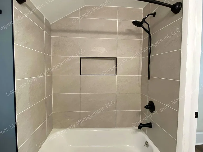 527 Georgia St — Photo 15