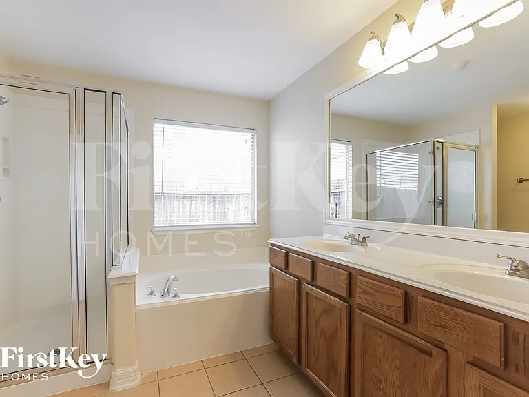 5706 Fullgarden Ct — Photo 9