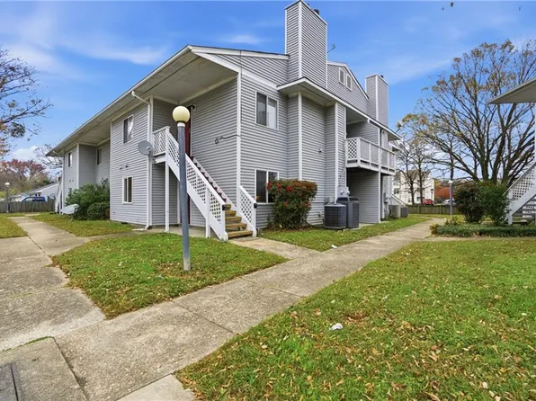 109 Roane Dr APT C, Hampton, VA 23669