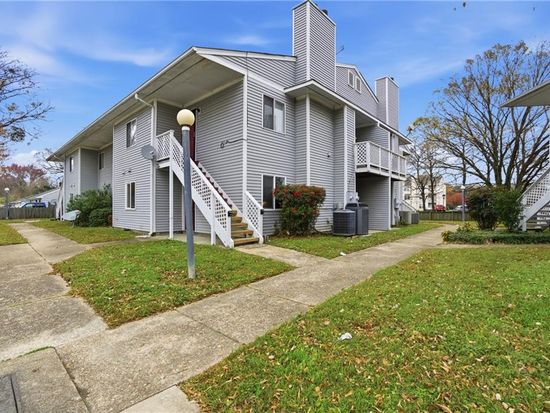 109 Roane Dr APT C, Hampton, VA 23669