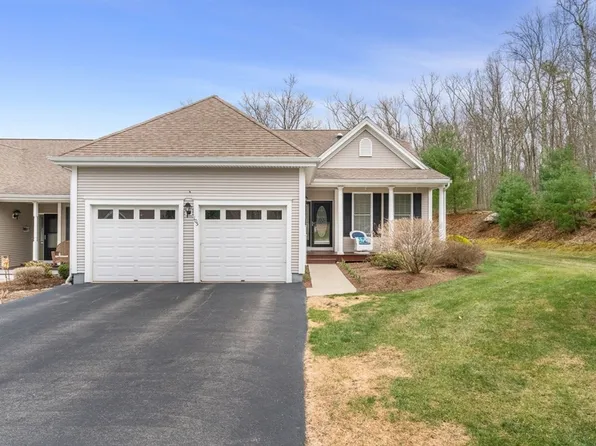 105 Taft Hill Ln Unit 105, Uxbridge, MA 01569