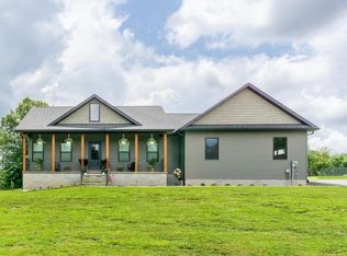 138 Perry Creek Dr, Crossville, TN 38572