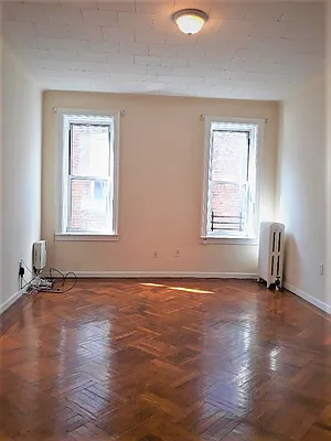 Rented by Voro, LLC | media 26