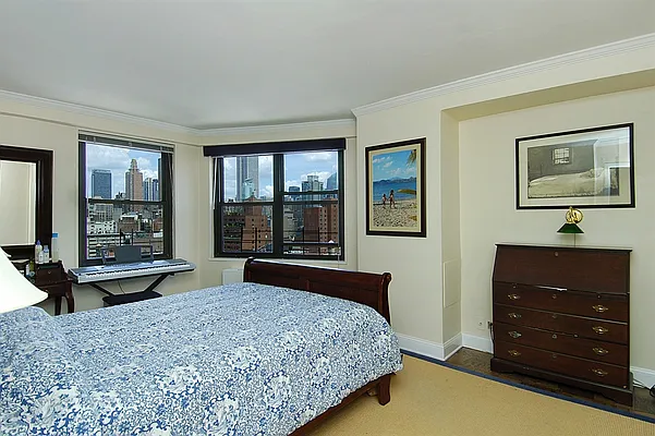 Sold by Corcoran | media 24