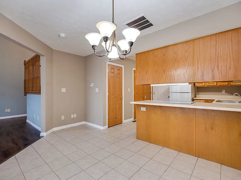 2043 Pine Forest Dr — Photo 3