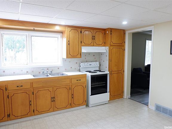 5th image of 215 Kerry STREET
