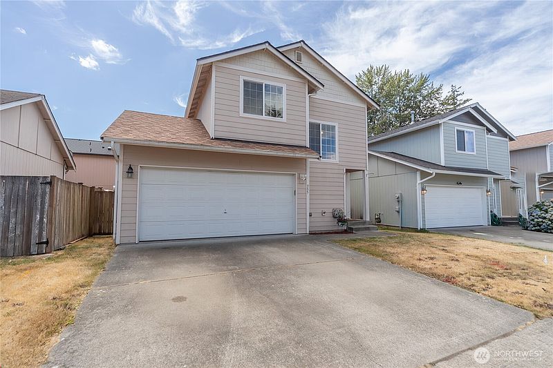 3rd image of 355 Stonewood Place