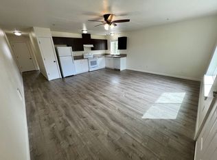 2083 SE Courtney Ave #2077, Portland, OR 97222