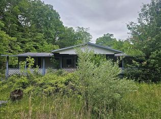 318 Lost Rd, Richlands, VA 24641