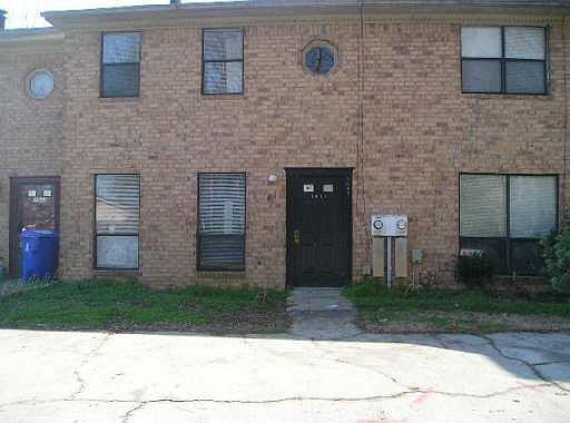 1st image of 1045 Green Valley Dr NW