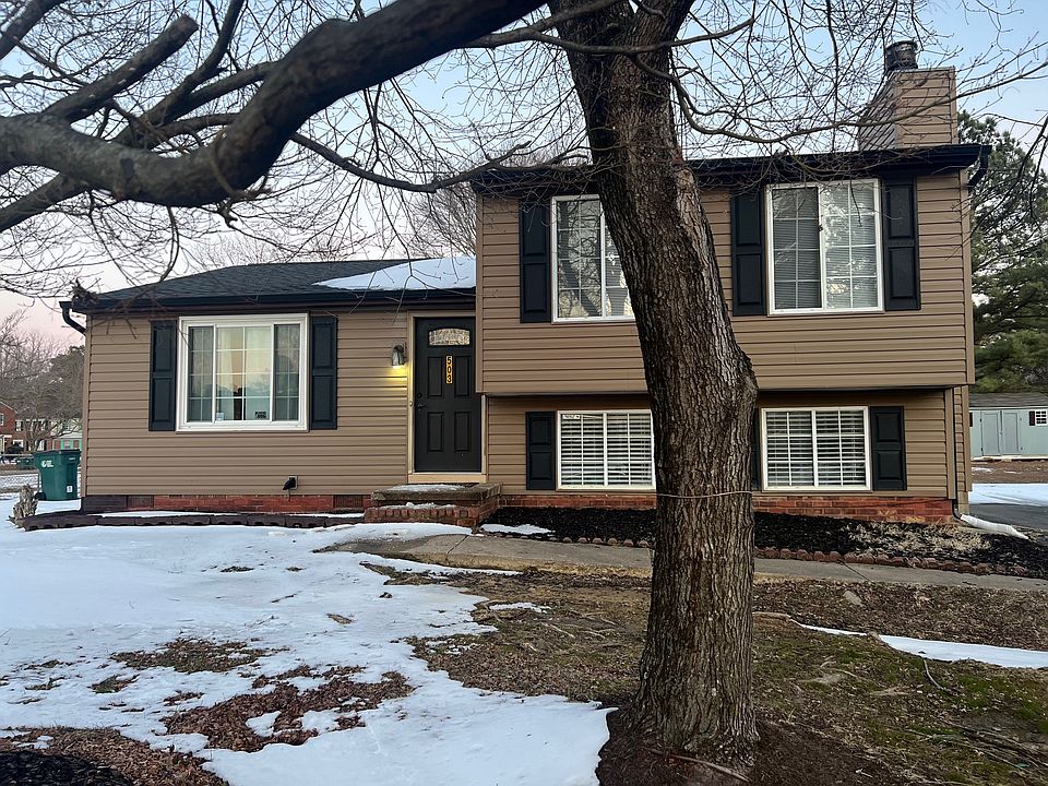 1st image of 503 Lowell St