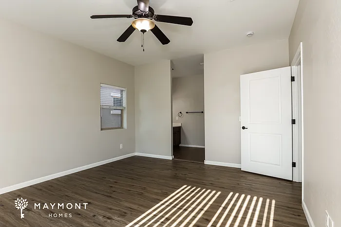 1834 W Minton St — Photo 9