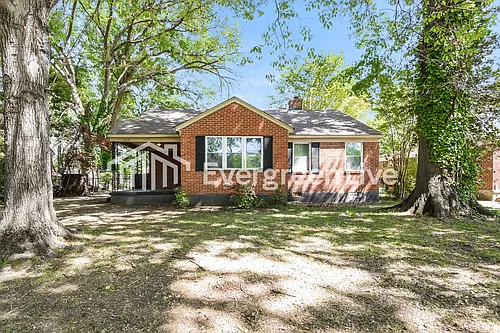 1064 Bonnie St Photo 1