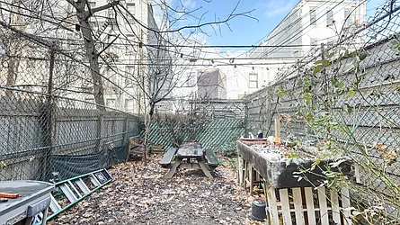 Rented by JB Mac Real Estate Inc.