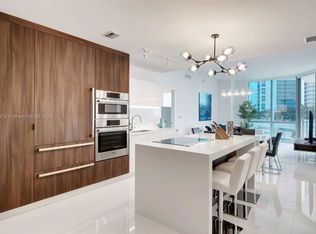 851 NE 1st Ave, Miami, FL 33132