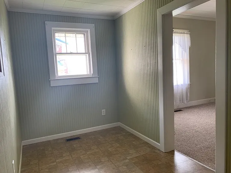 16920 N Main St — Photo 12