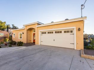 5211 Darro Rd, Woodland Hills, CA 91364