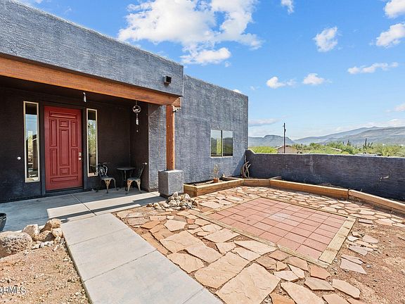 3rd image of 19460 E INDIAN HILLS Drive
