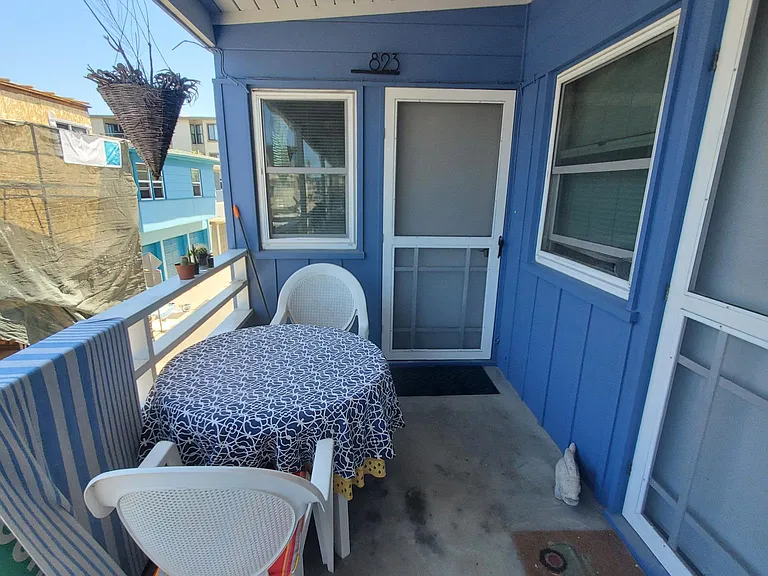823 Coronado Ct — Photo 11
