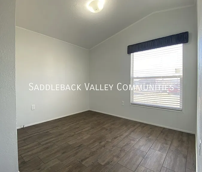1925 E Murray St #18 — Photo 13