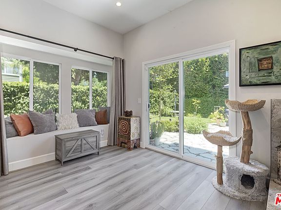 4th image of 29700 Windsong Ln