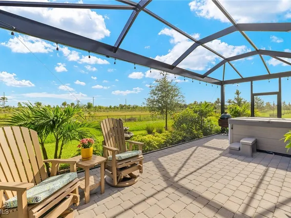 20040 Kingmont Dr, Estero, FL 33928